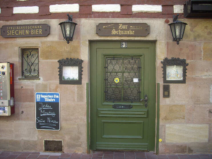 Eingang zum Restaurant Zur Schranke (Mrz 2014)