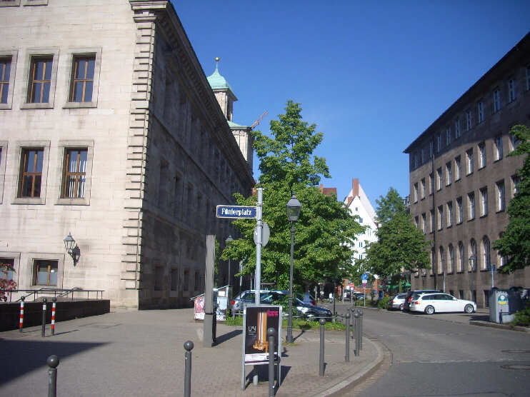 Ecke Fnferplatz / Theresienstrae (Mai 2013)