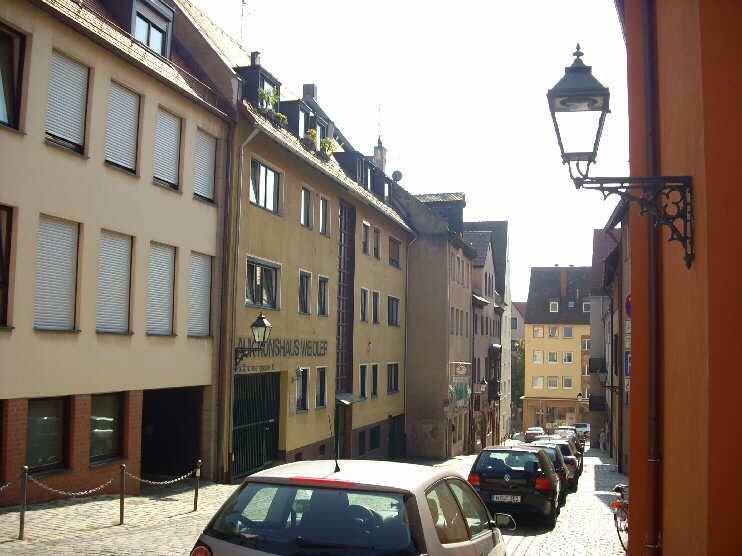 Radbrunnengasse, Blickrichtung Neutorstrae (September 2009)