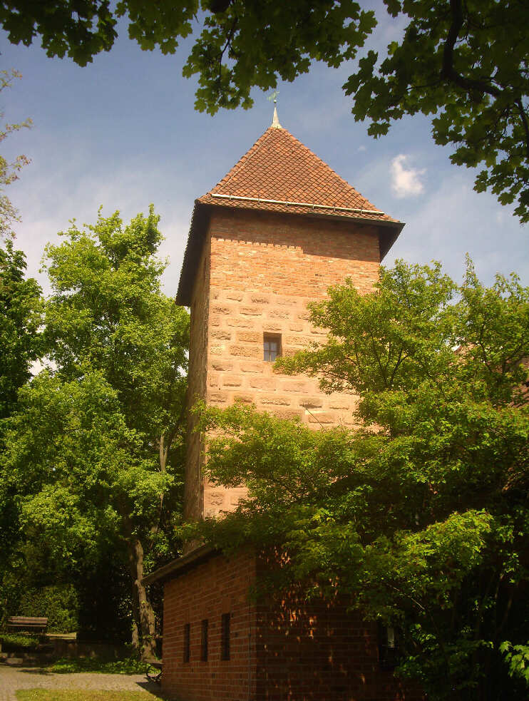 Neutorzwingeranlage, Turm Grnes I (Mai 2015)